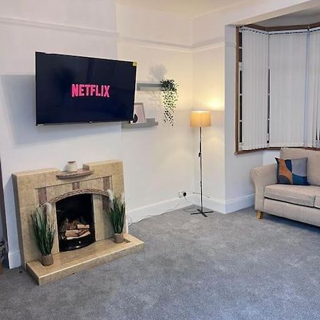 Spacious 3 Bed Flat - Beach Nearby - No Petsサウスエンド・オン・シー エクステリア 写真