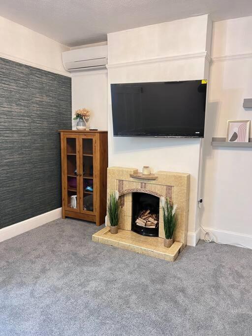 Spacious 3 Bed Flat - Beach Nearby - No Petsサウスエンド・オン・シー エクステリア 写真
