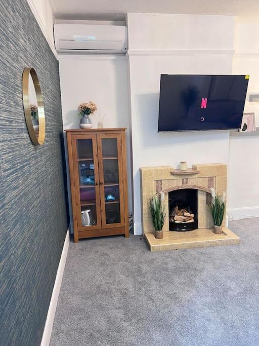 Spacious 3 Bed Flat - Beach Nearby - No Petsサウスエンド・オン・シー エクステリア 写真