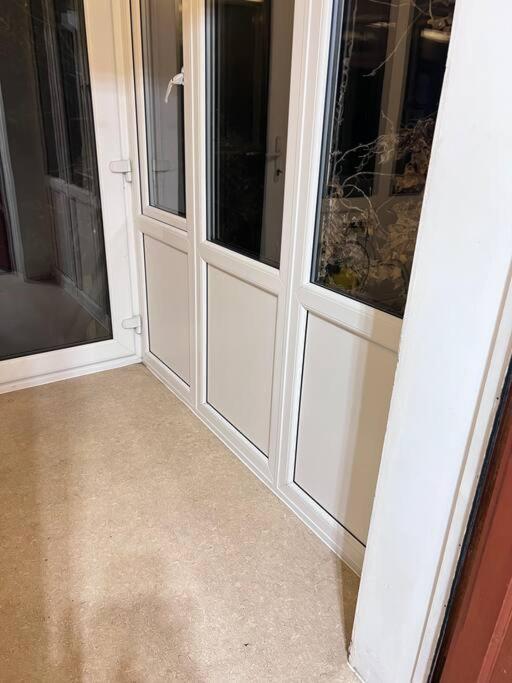 Spacious 3 Bed Flat - Beach Nearby - No Petsサウスエンド・オン・シー エクステリア 写真