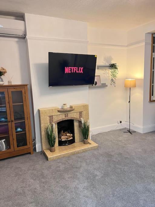 Spacious 3 Bed Flat - Beach Nearby - No Petsサウスエンド・オン・シー エクステリア 写真